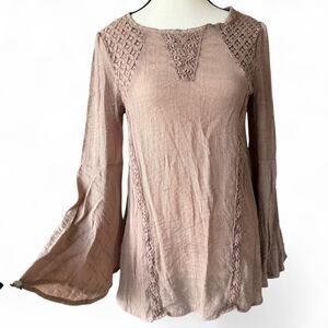 Source Unknown Blouse in Dusty Rose with Crochet Trim
